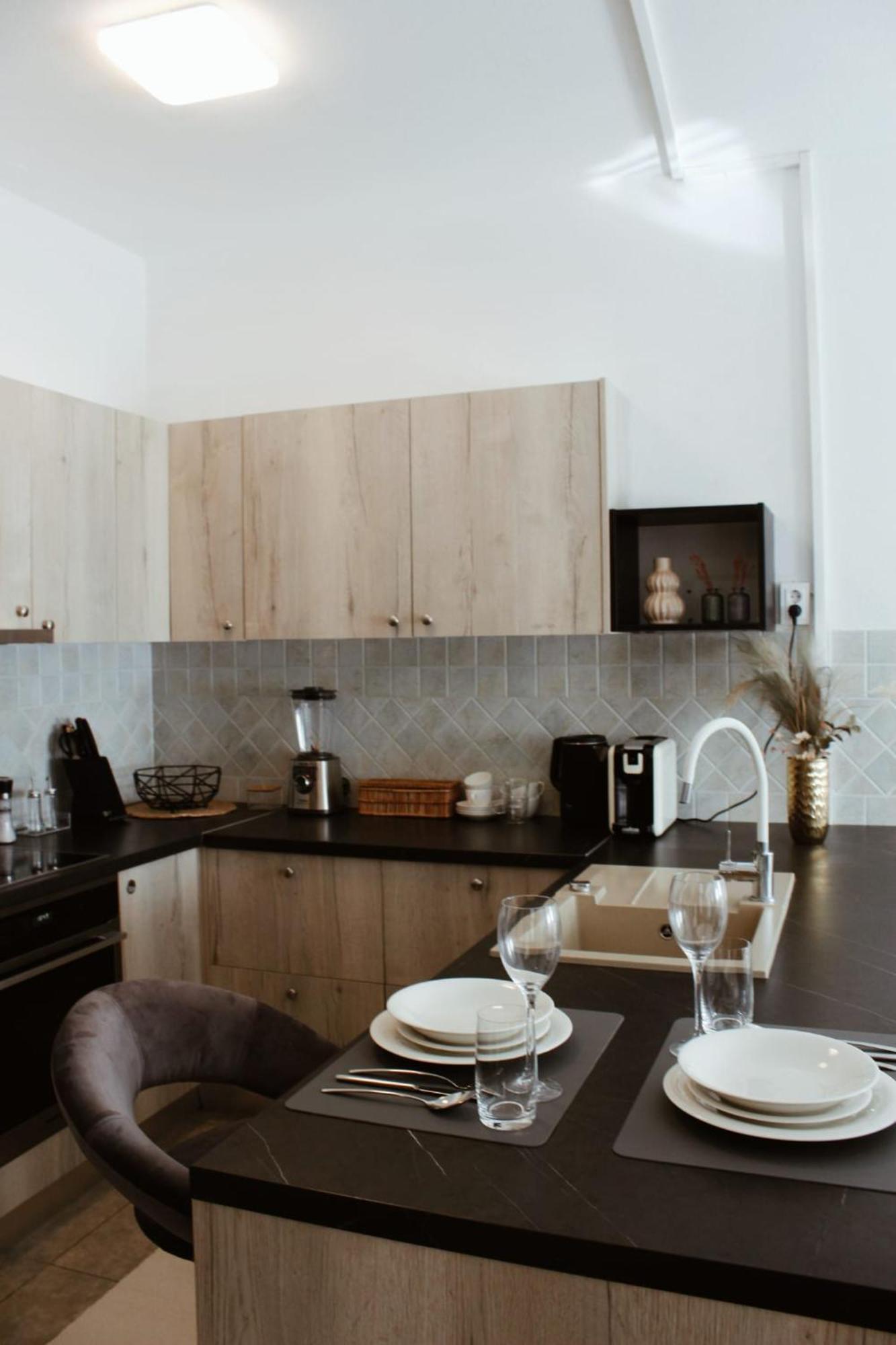 Urban Apartamento *